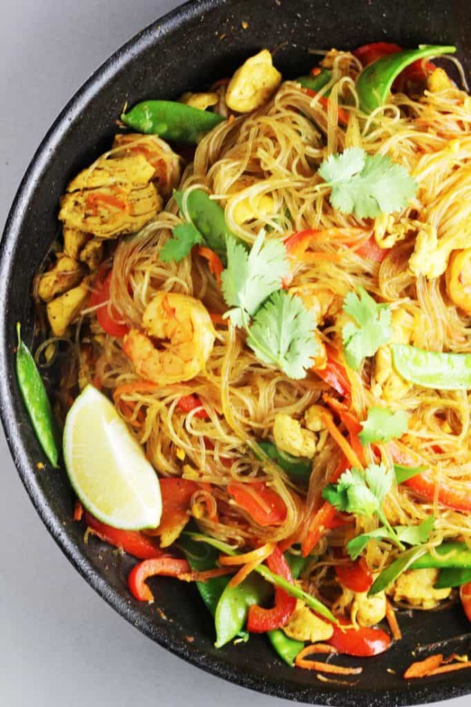 Singapore noodles in a pan