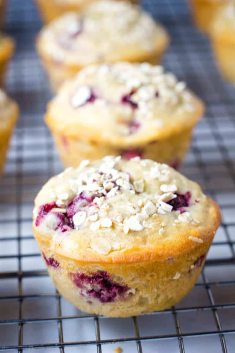 Healthy Raspberry Muffins [One Bowl]