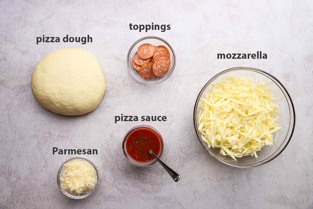 ingredients to make homemade pizza