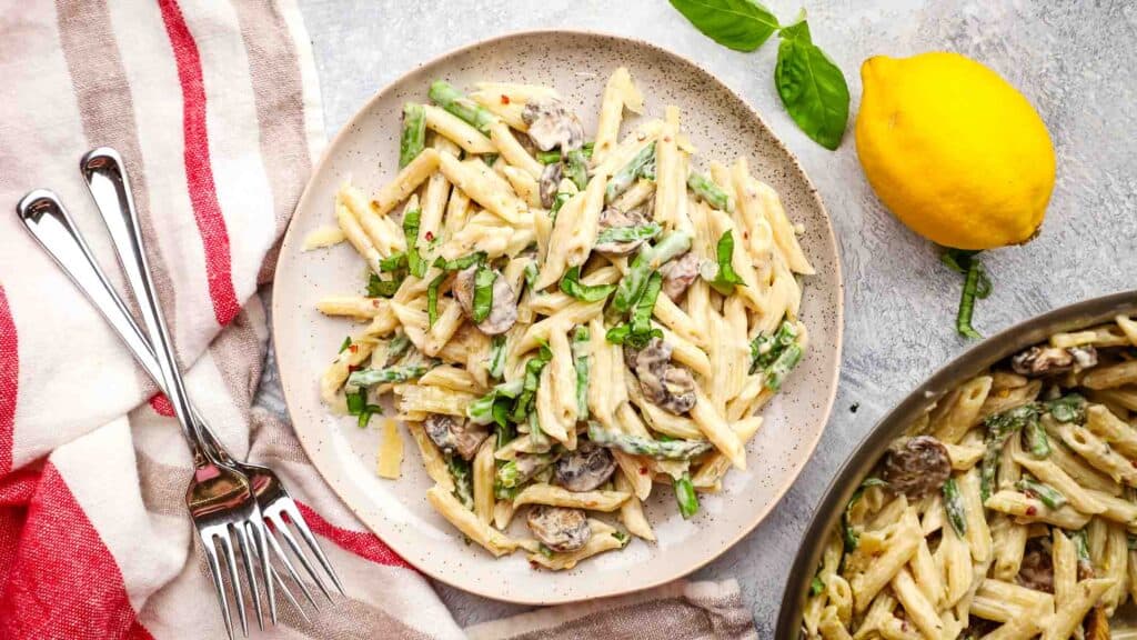 Asparagus Mushroom Pasta