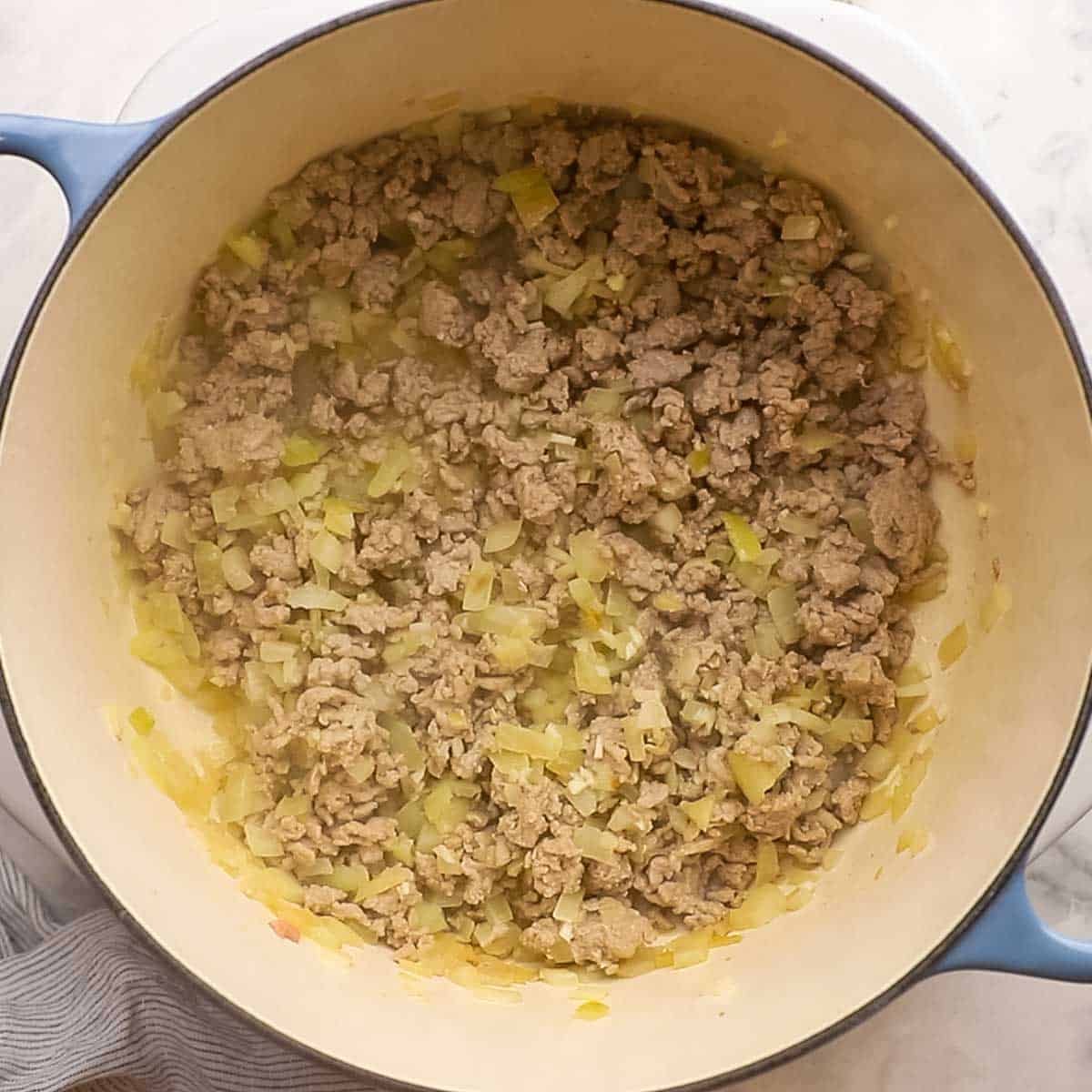 cooking ground turkey with onion and garlic