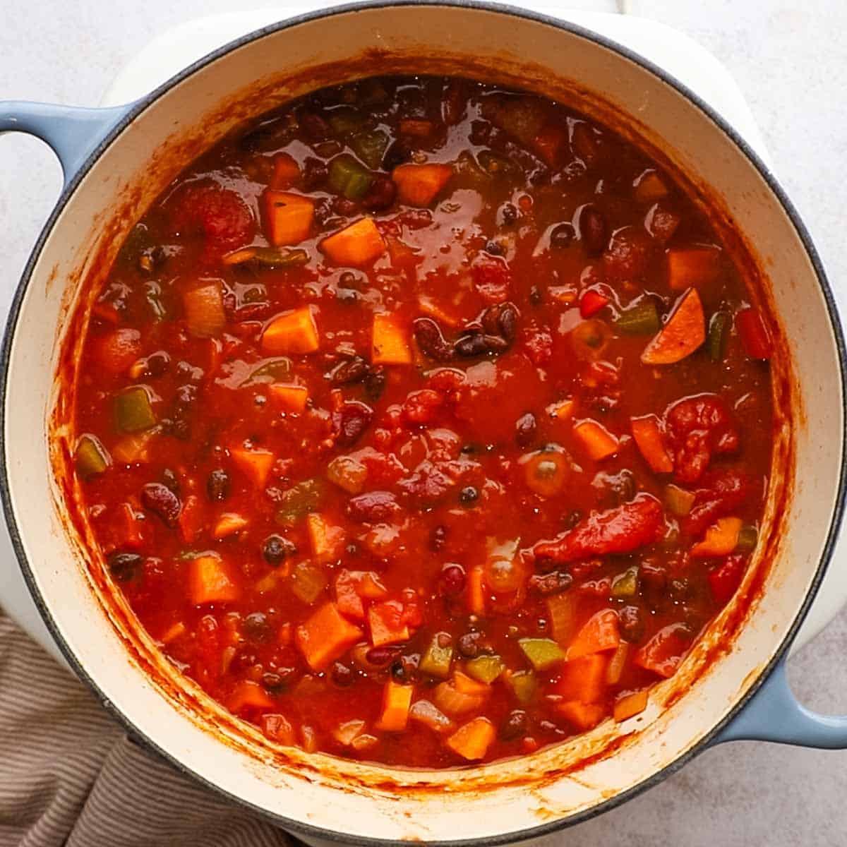 thickened sweet potato chili in a pot ready to be served